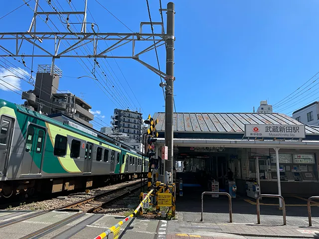 武蔵新田駅画像